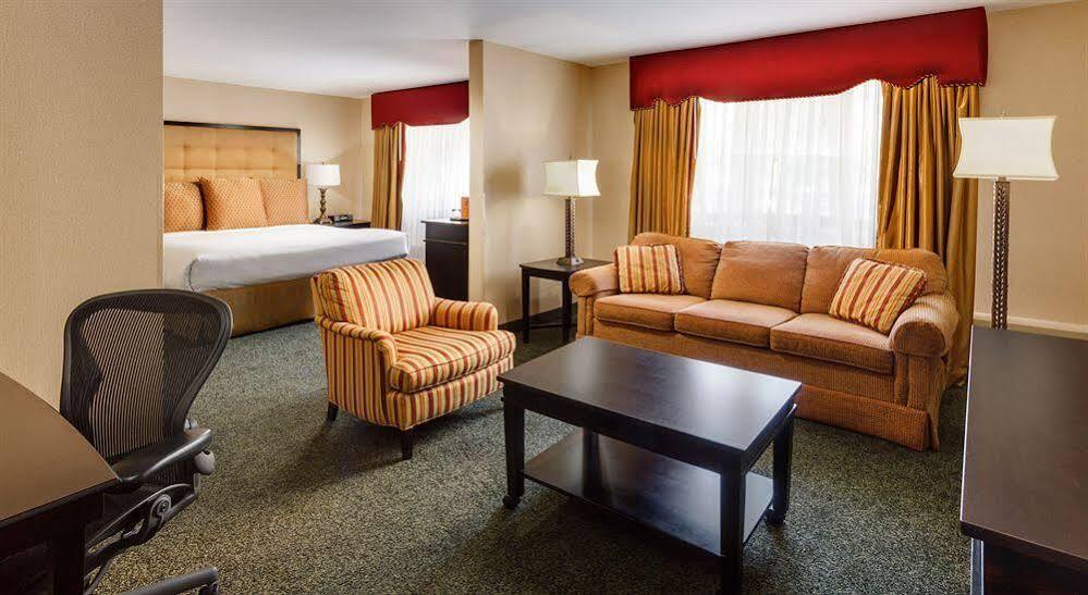 Collegian Hotel & Suites, Trademark Collection By Wyndham Syracuse Exterior photo